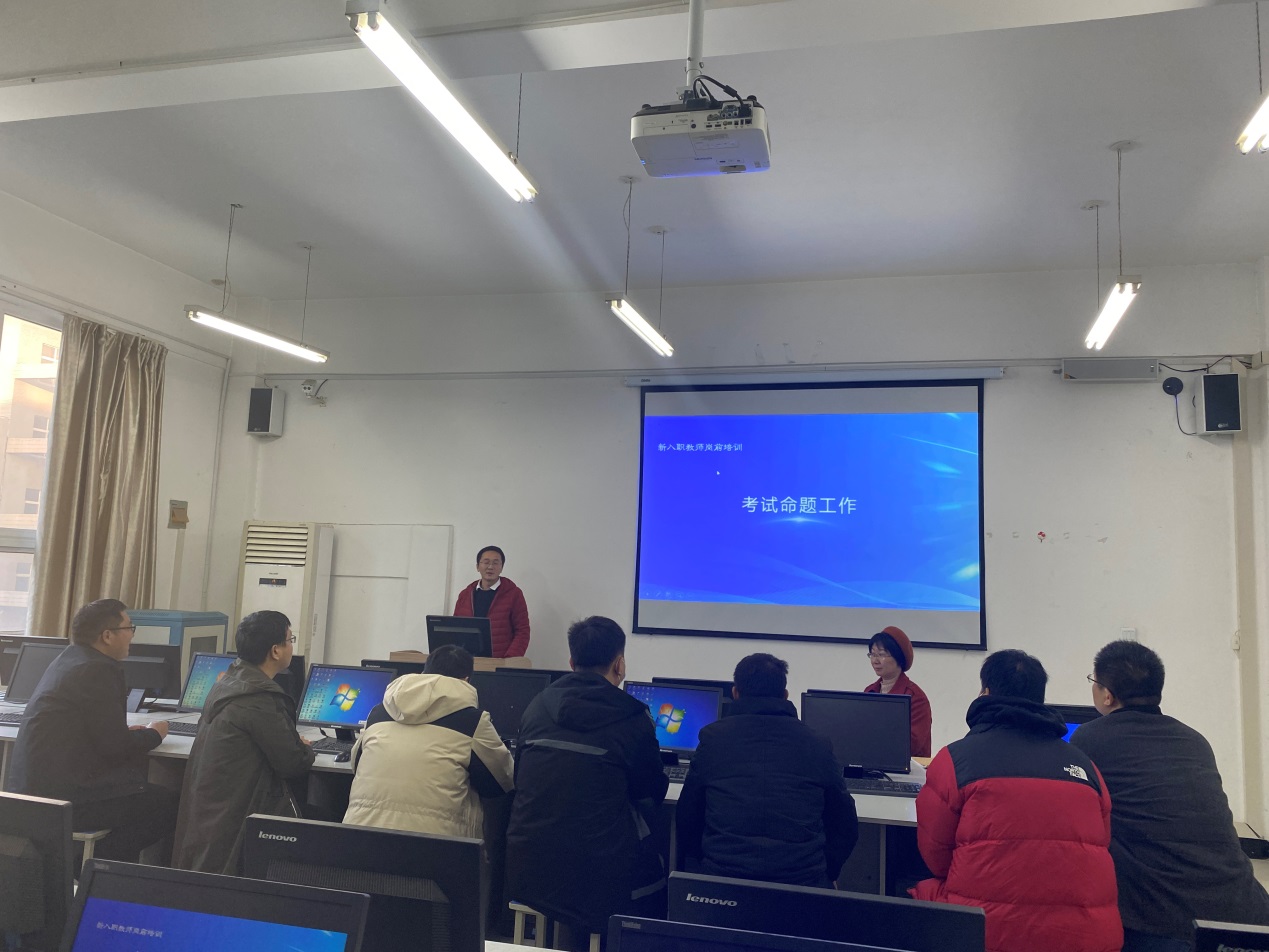 筑夢啟航，智繪未來——計算機科學與技術學院舉行新入職教師崗前技術培訓